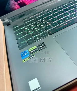 New Laptop Asus ROG Strix G15 16GB Intel Core i7 SSD 1T