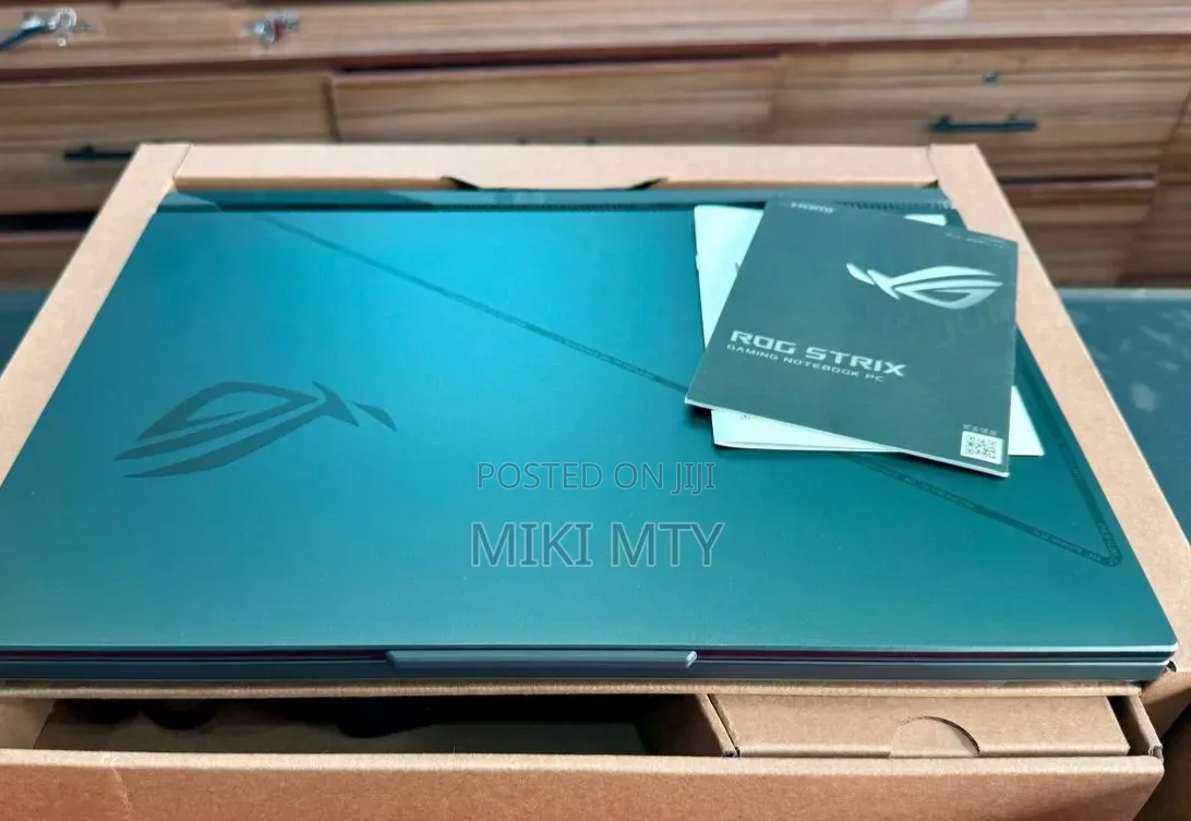 New Laptop Asus ROG Strix G15 16GB Intel Core i7 SSD 1T