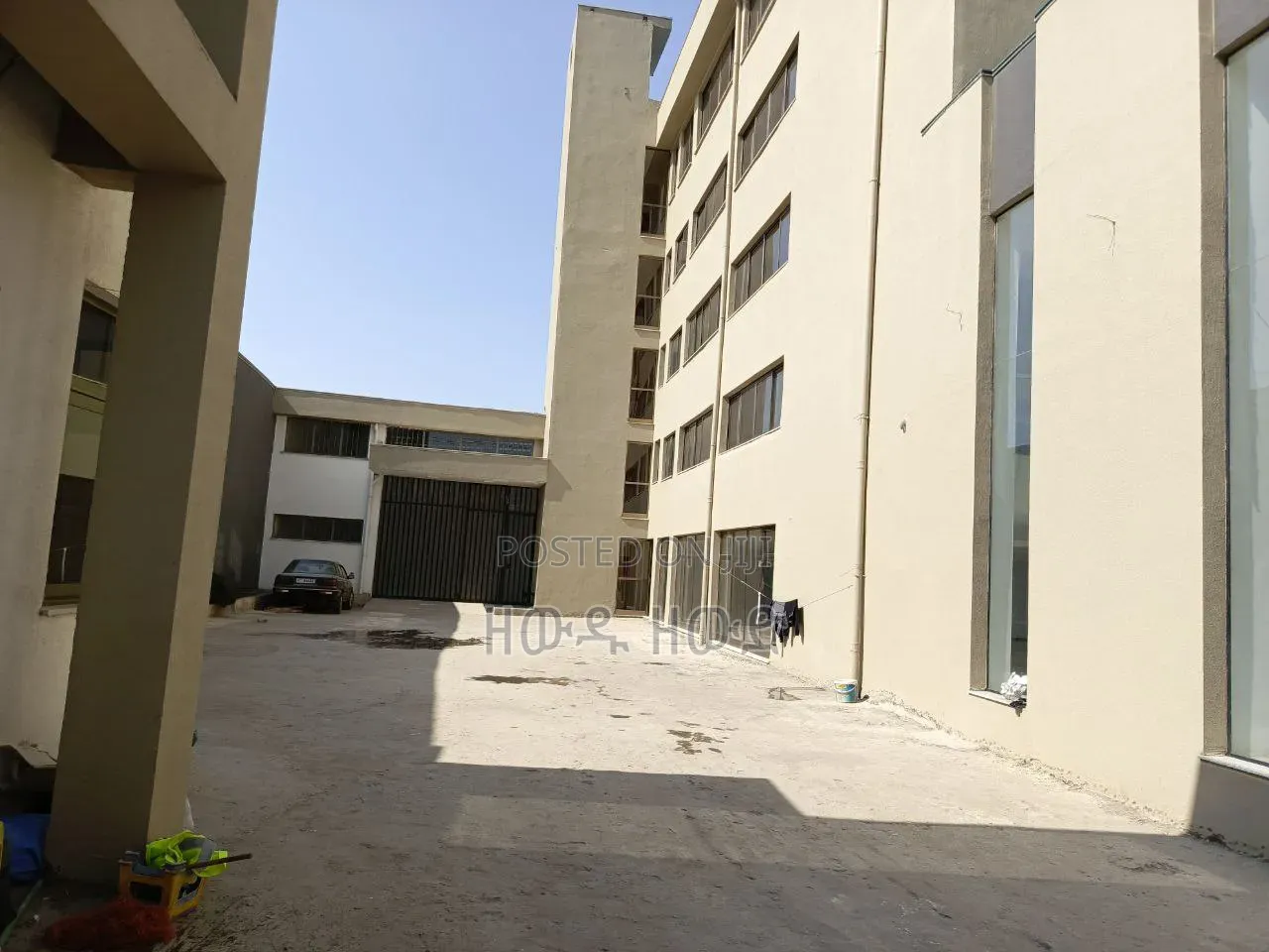 Building for Rent