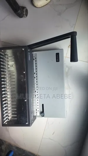 የወረቀት መቁረጫ