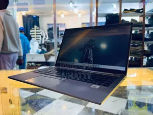 New Laptop HP ZBook Firefly 14 G7 16GB Intel Core i7 SSD 512GB