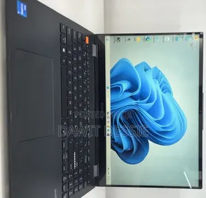 New Laptop Asus 16GB Intel Core i5 SSD 512GB