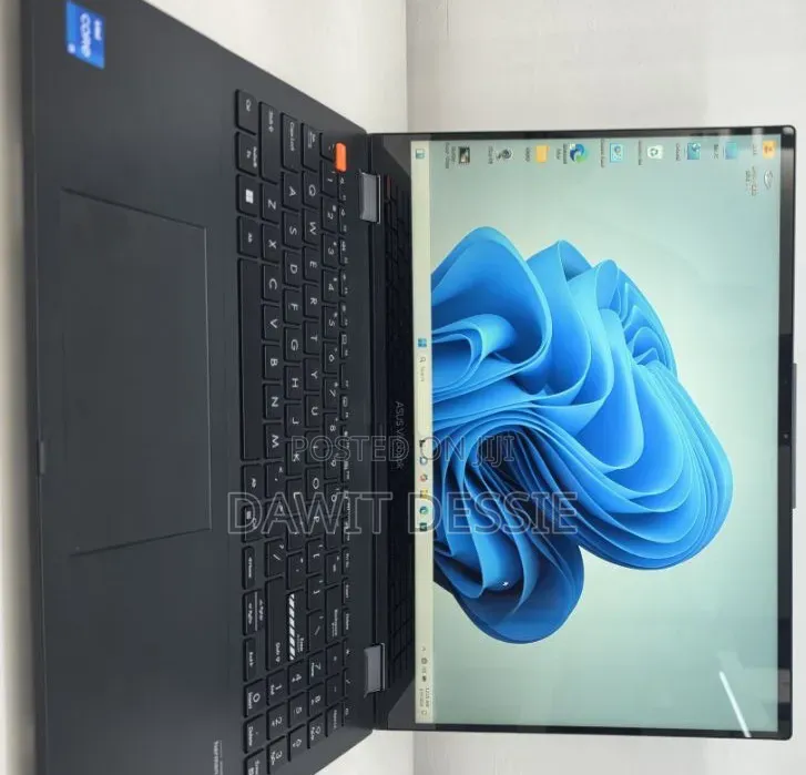 New Laptop Asus 16GB Intel Core i5 SSD 512GB