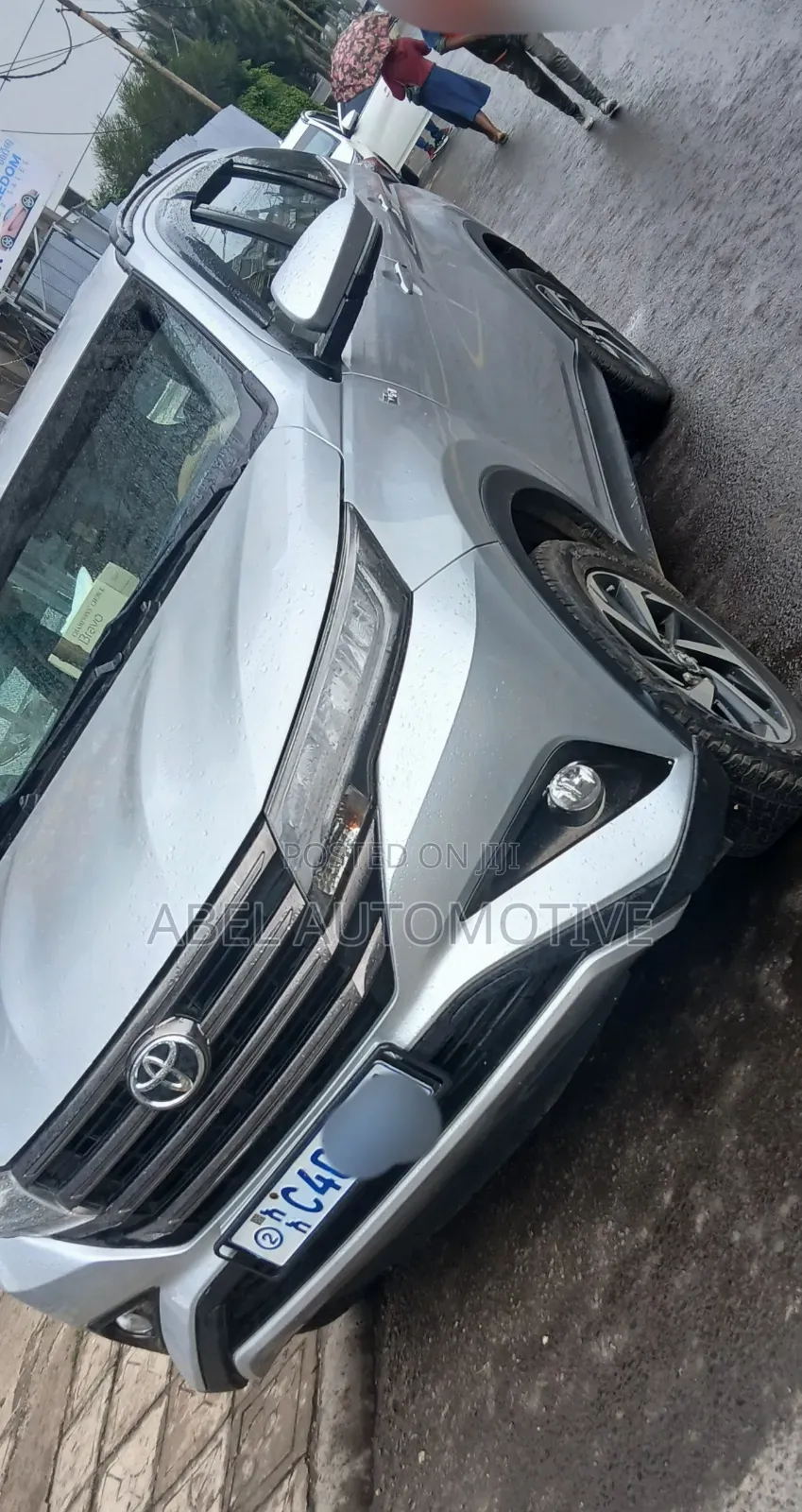 Toyota Yaris 2022 Silver