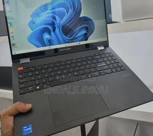 New Laptop Asus Vivobook 15 16GB Intel Core i5 SSD 512GB