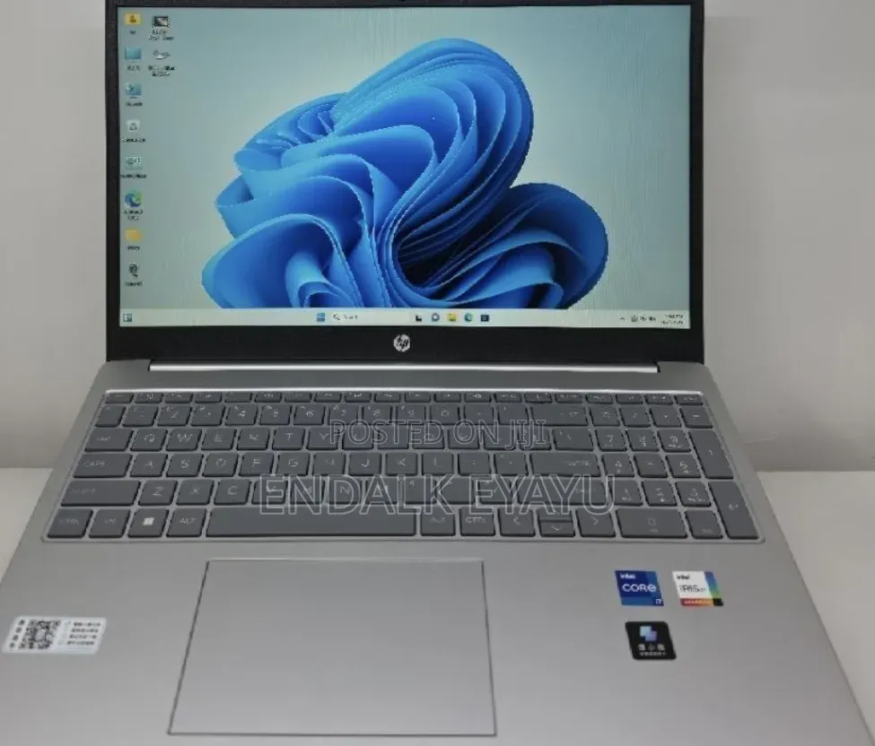 New Laptop HP 16GB Intel Core i7 SSD 512GB