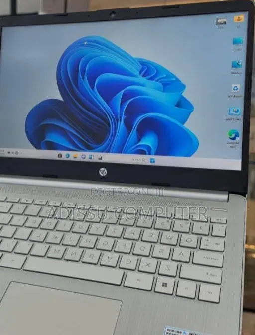 New Laptop HP Stream Notebook 16GB Intel Core i5 SSD 512GB
