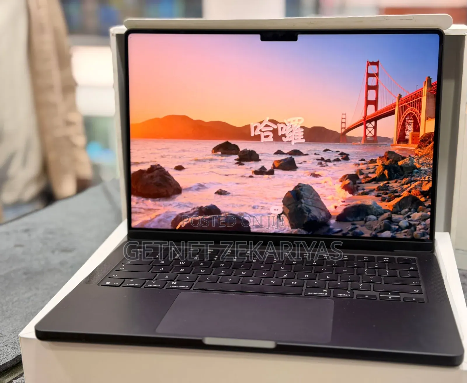 New Laptop Apple MacBook Pro 2025 M5 24GB Apple M5 SSD 1T