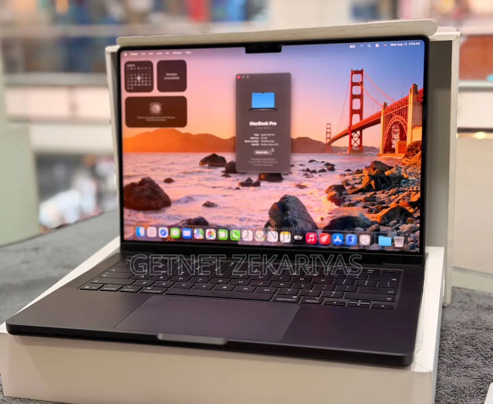 New Laptop Apple MacBook Pro 2025 M5 24GB Apple M5 SSD 1T