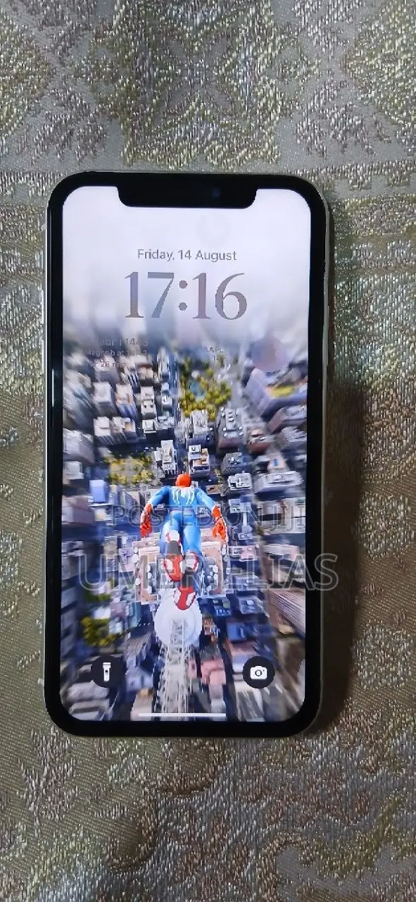 Apple iPhone XR 128 GB White
