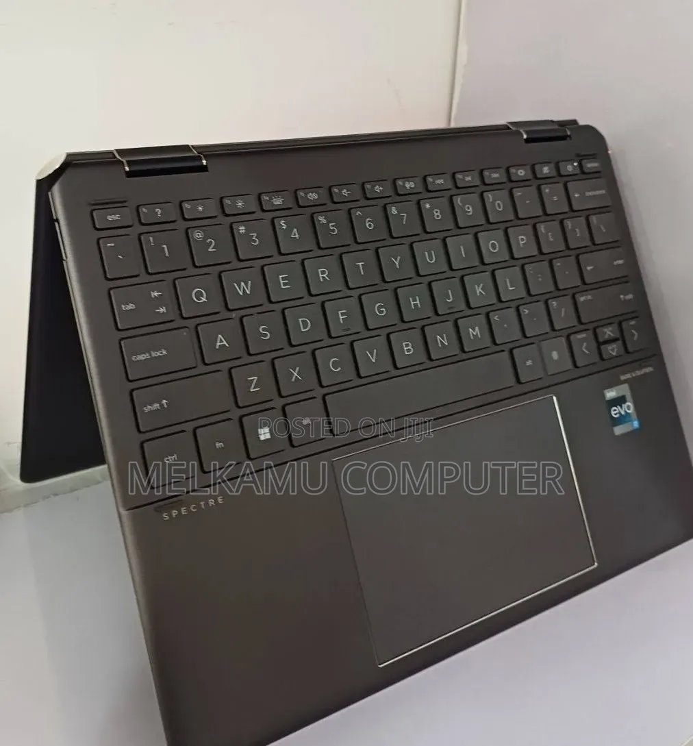 New Laptop HP Spectre 16GB Intel Core i7 SSD 1T