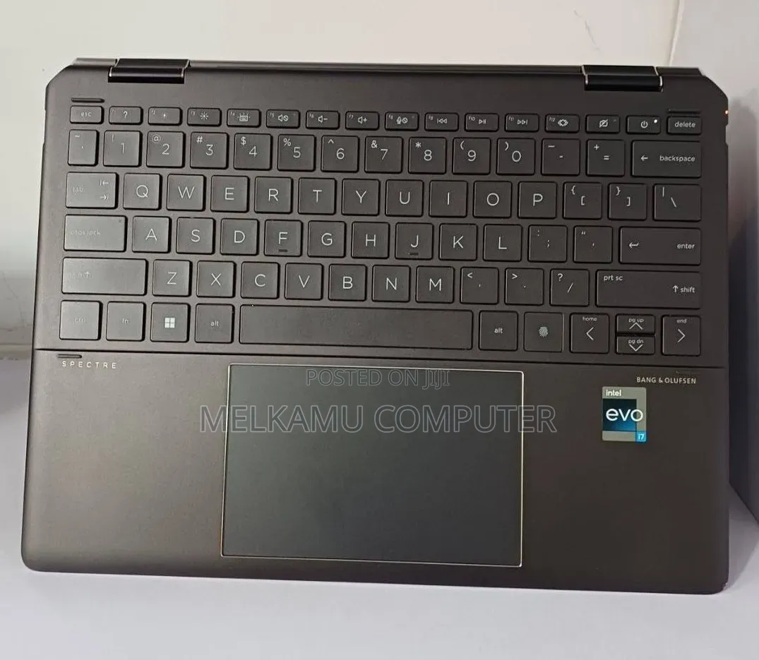 New Laptop HP Spectre 16GB Intel Core i7 SSD 1T