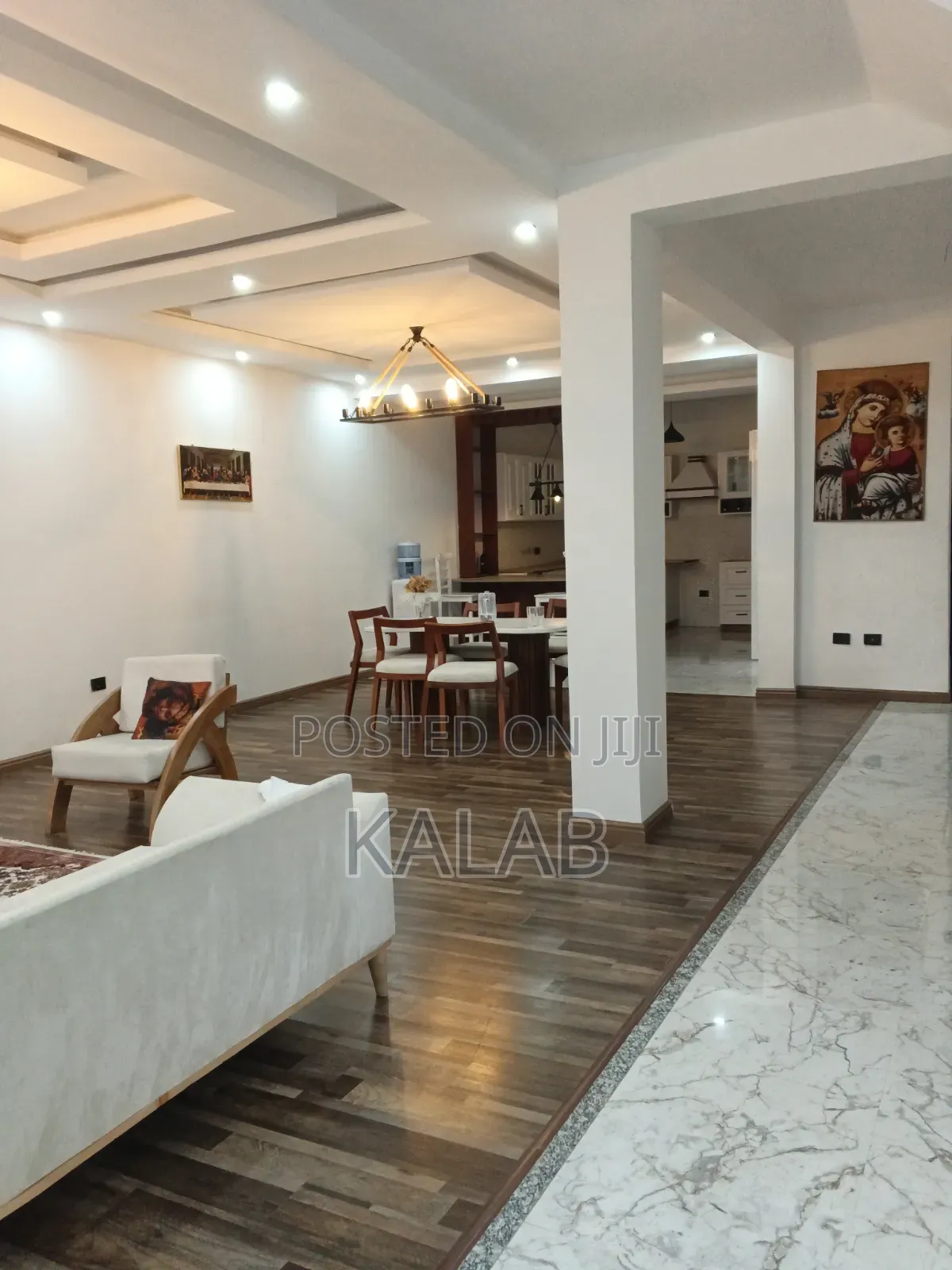 Furnished 6bdrm House in Yeka for sale