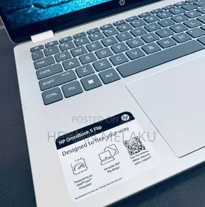 New Laptop HP OmniBook 5 Flip 14-fp0023dx 16GB Intel Core 7 SSD 512GB