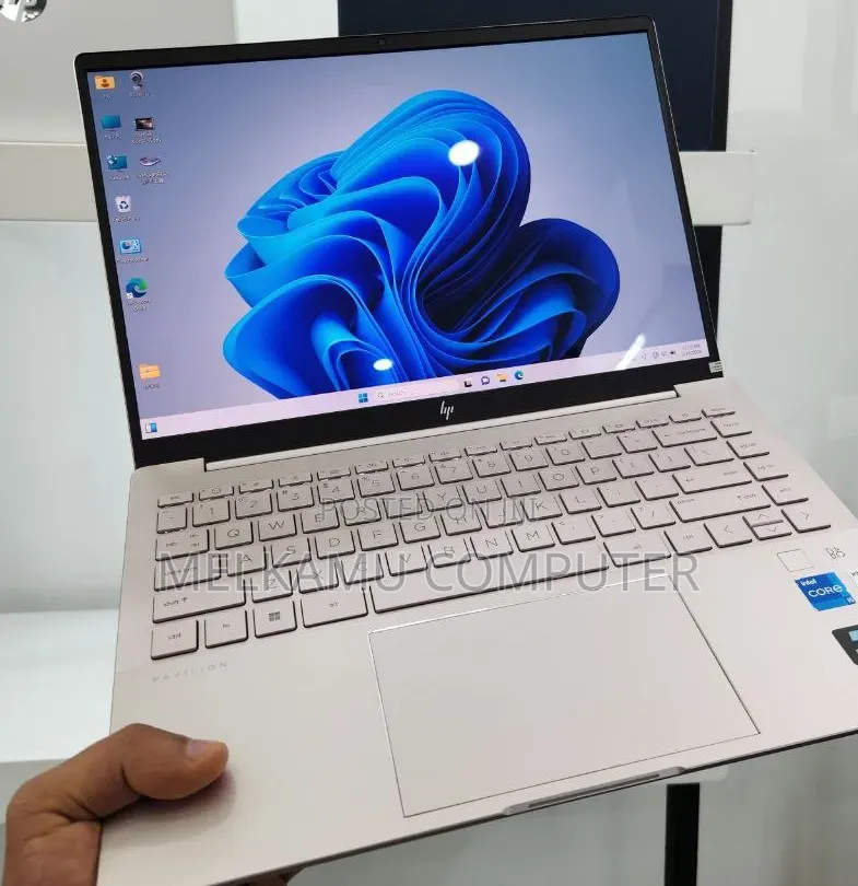 New Laptop HP Pavilion 14 16GB Intel Core i5 SSD 1T