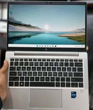 New Laptop HP EliteBook 640 G10 16GB Intel Core i7 SSD 512GB