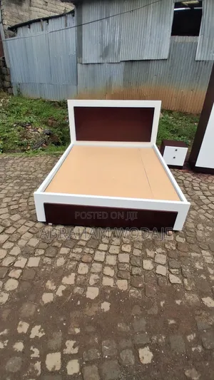 Oak Modern Bed