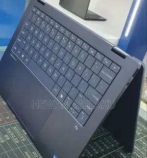 New Laptop HP OmniBook X Flip 14" 16GB Intel Core Ultra 7 SSD 1T