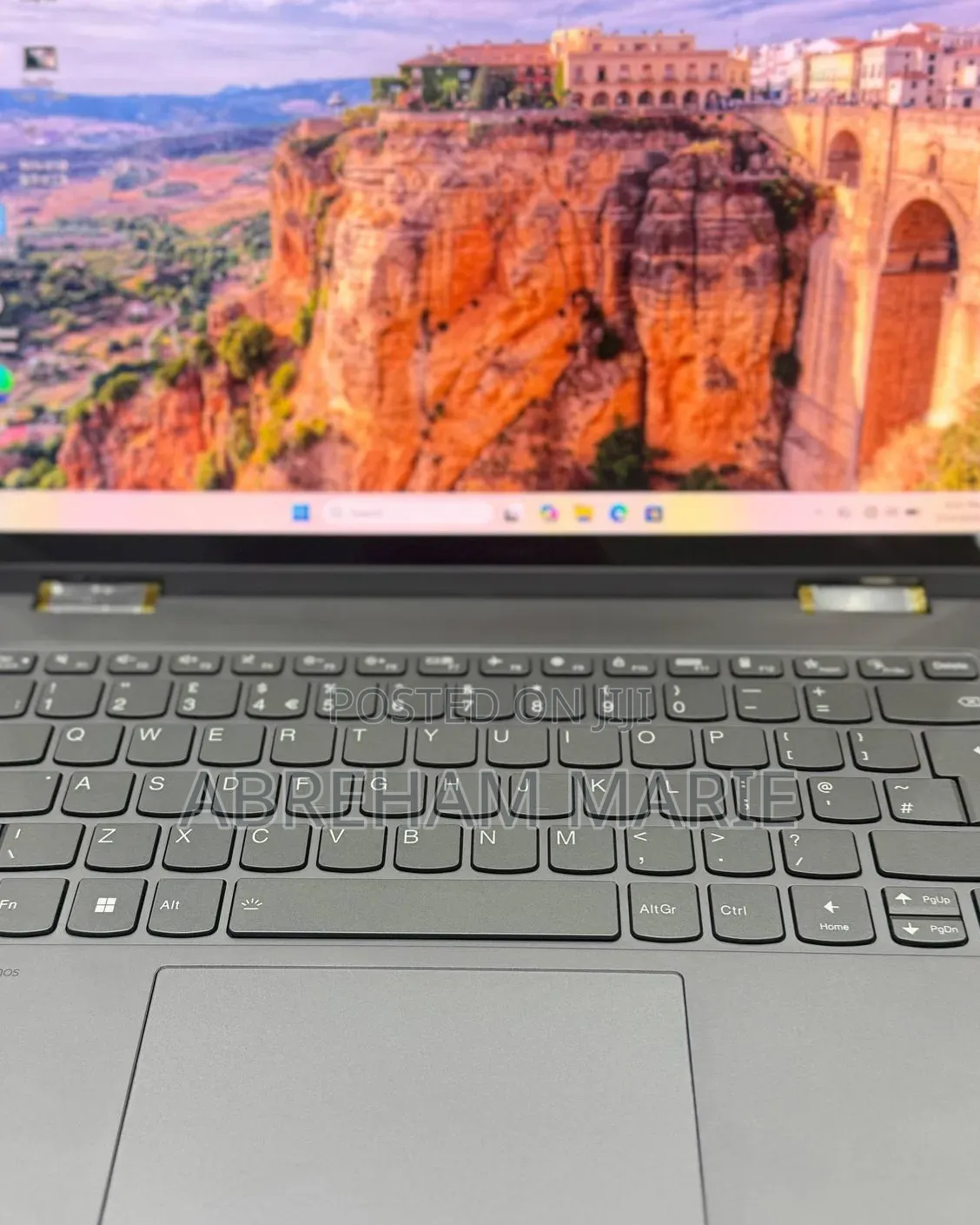 New Laptop Lenovo Yoga 7i 16GB AMD Ryzen 7 SSD 512GB