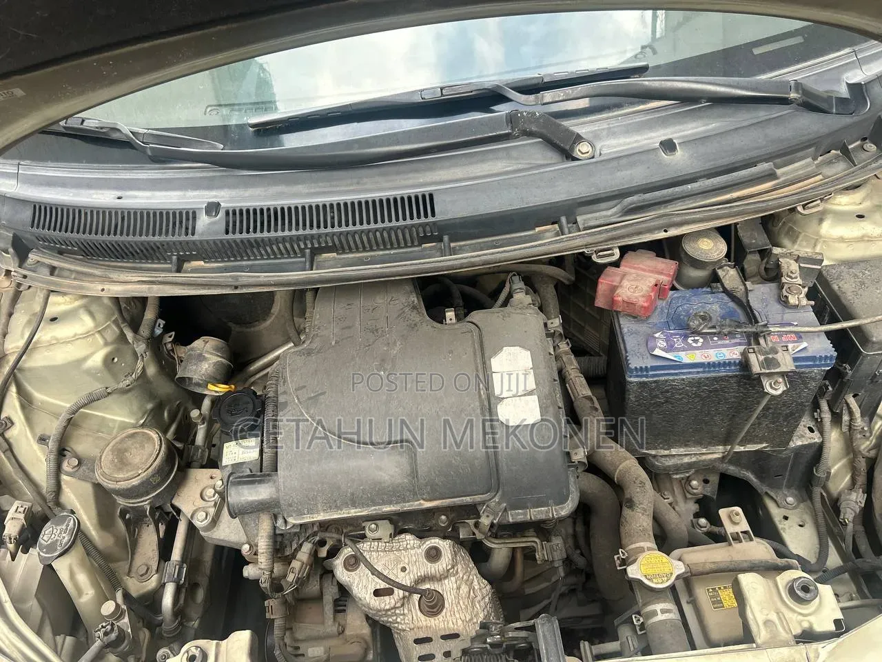 Toyota Belta 2009 Gold