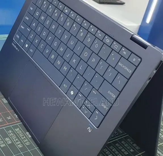 New Laptop HP OmniBook X Flip 14" 16GB Intel Core Ultra 7 SSD 1T