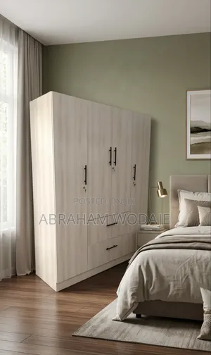 Modern Closet