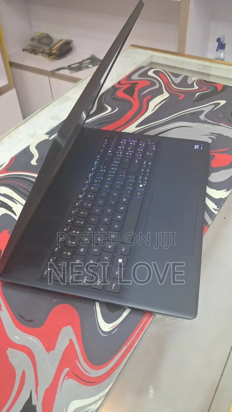 New Laptop Alienware 16x Aurora 32GB Intel Core Ultra 7 SSD 1T
