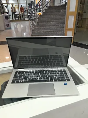 New Laptop HP EliteBook 1040 G8 32GB Intel Core i7 SSD 512GB