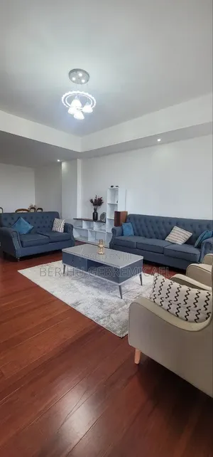 2bdrm Apartment in ብስራተ ገብርኤል, Lideta for rent