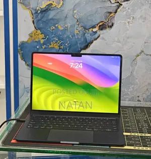 New Laptop Apple MacBook Air 2022 M2 8GB SSD 512GB