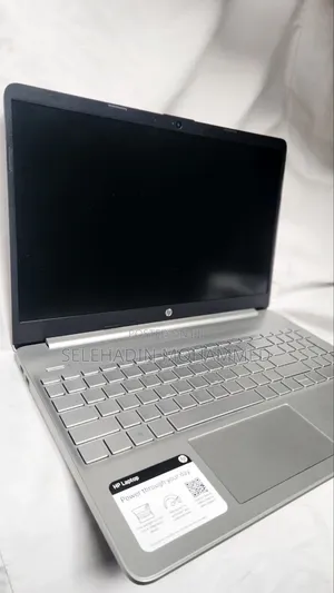 New Laptop HP 32GB AMD Ryzen 3 SSD 1T