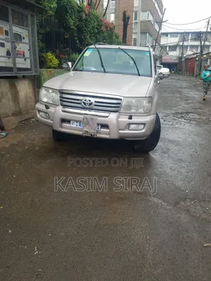 Toyota Land Cruiser 2006 Blue