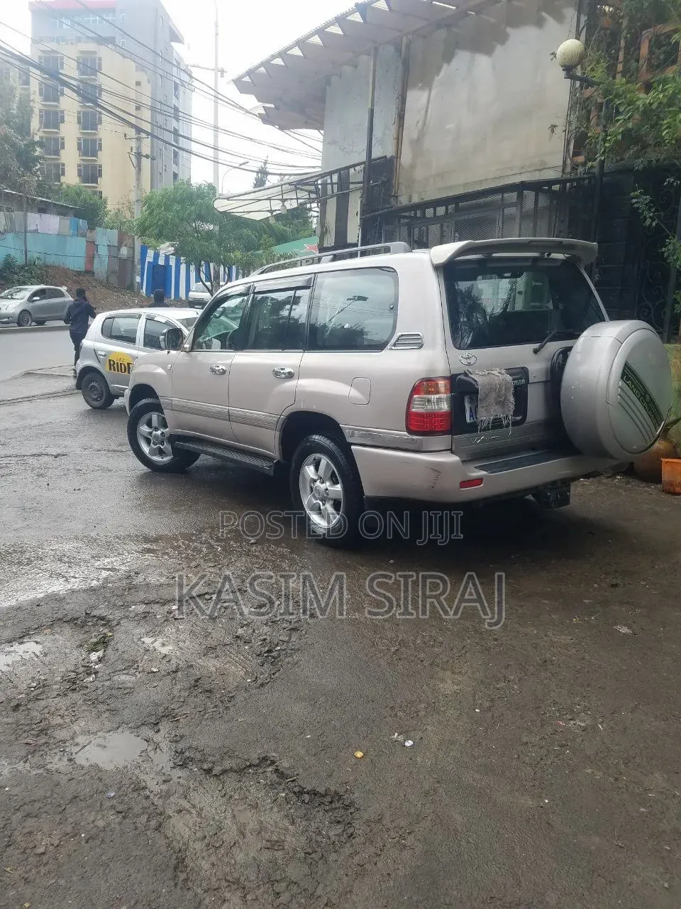 Toyota Land Cruiser 2006 Blue