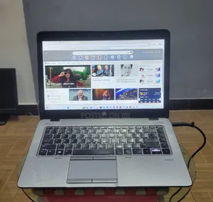 Laptop HP EliteBook 820 G2 8GB Intel Core i5 SSD 1T