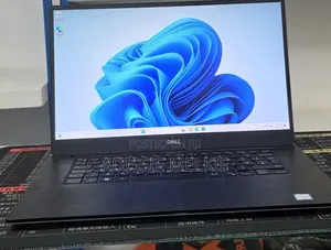 New Laptop Dell XPS 15 16GB Intel Core i5 SSD 512GB