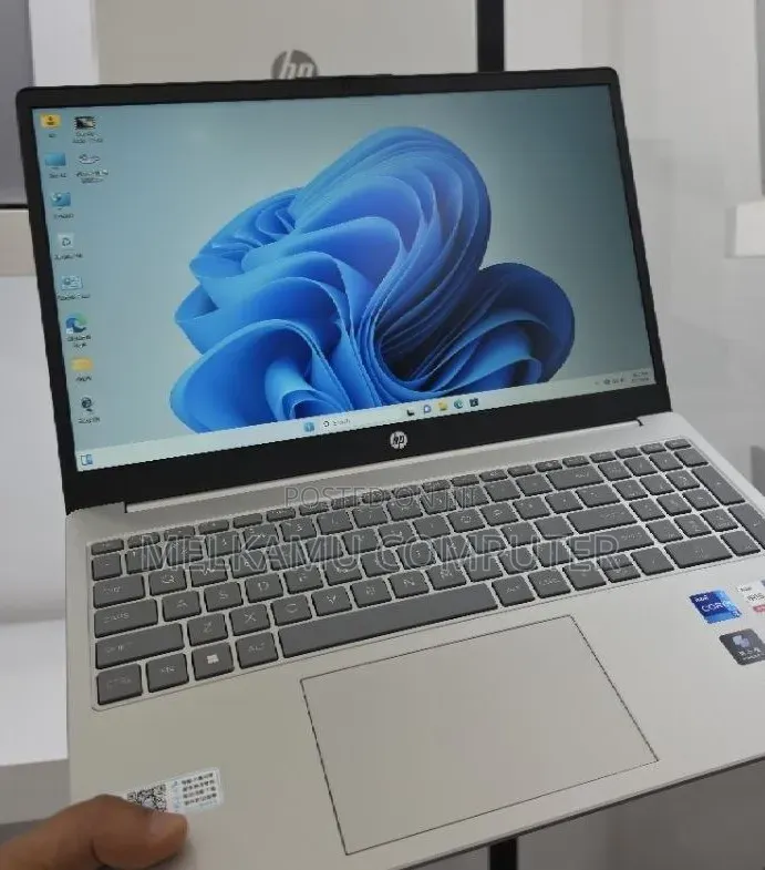 New Laptop HP Stream Notebook 16GB Intel Core i7 SSD 512GB