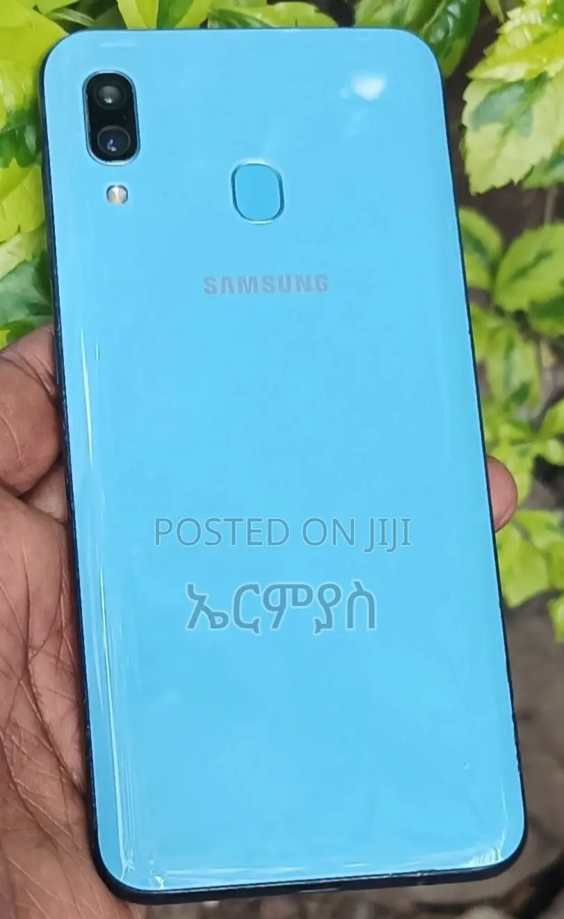 Samsung Galaxy A30 64 GB Blue