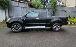Toyota Hilux 2008 Black