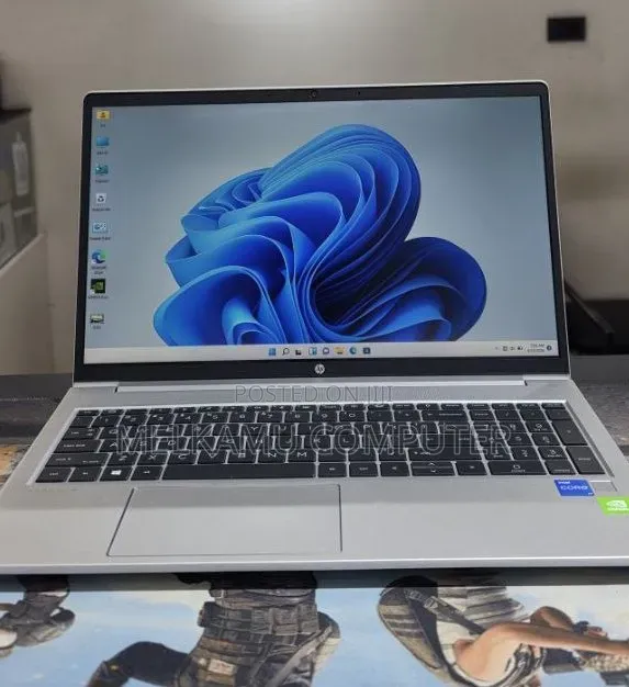 New Laptop HP ProBook 450 G8 16GB Intel Core i7 SSD 512GB