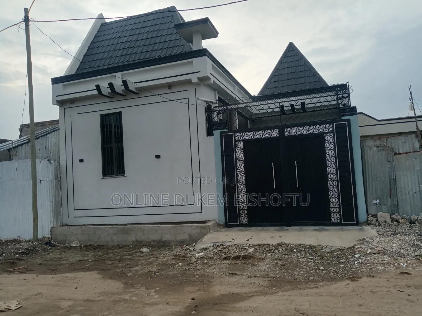 Furnished 7bdrm Villa in Bishoftu Dukem, Oromia-Finfinne for sale