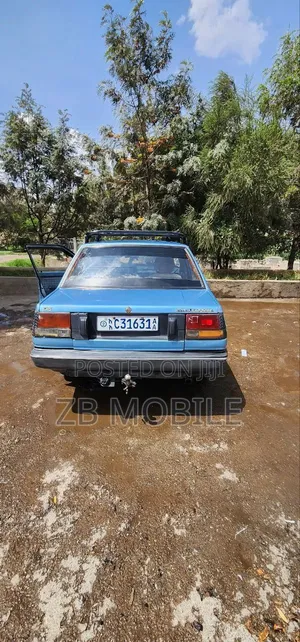 Toyota Corolla 1987 Blue
