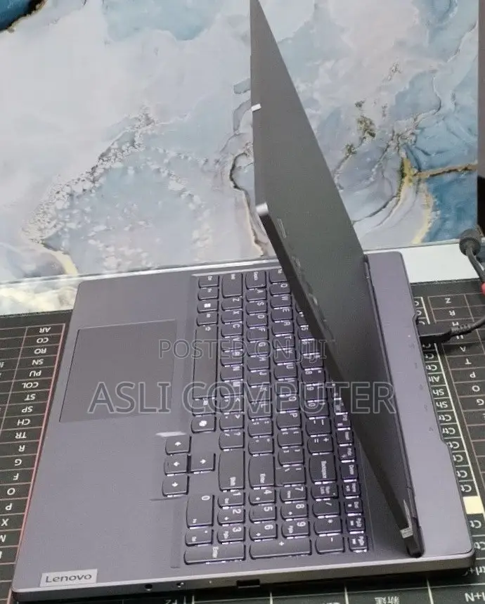 New Laptop Lenovo 24GB Intel Core i7 SSD 512GB