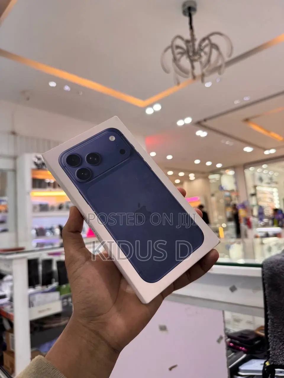 New Apple iPhone 17 Pro Max 256 GB Blue