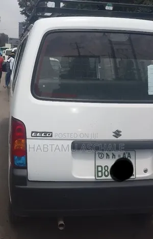Suzuki Eeco 2024 White