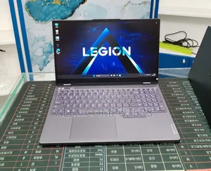 New Laptop Lenovo Legion 5 24GB Intel Core i7 SSD 512GB