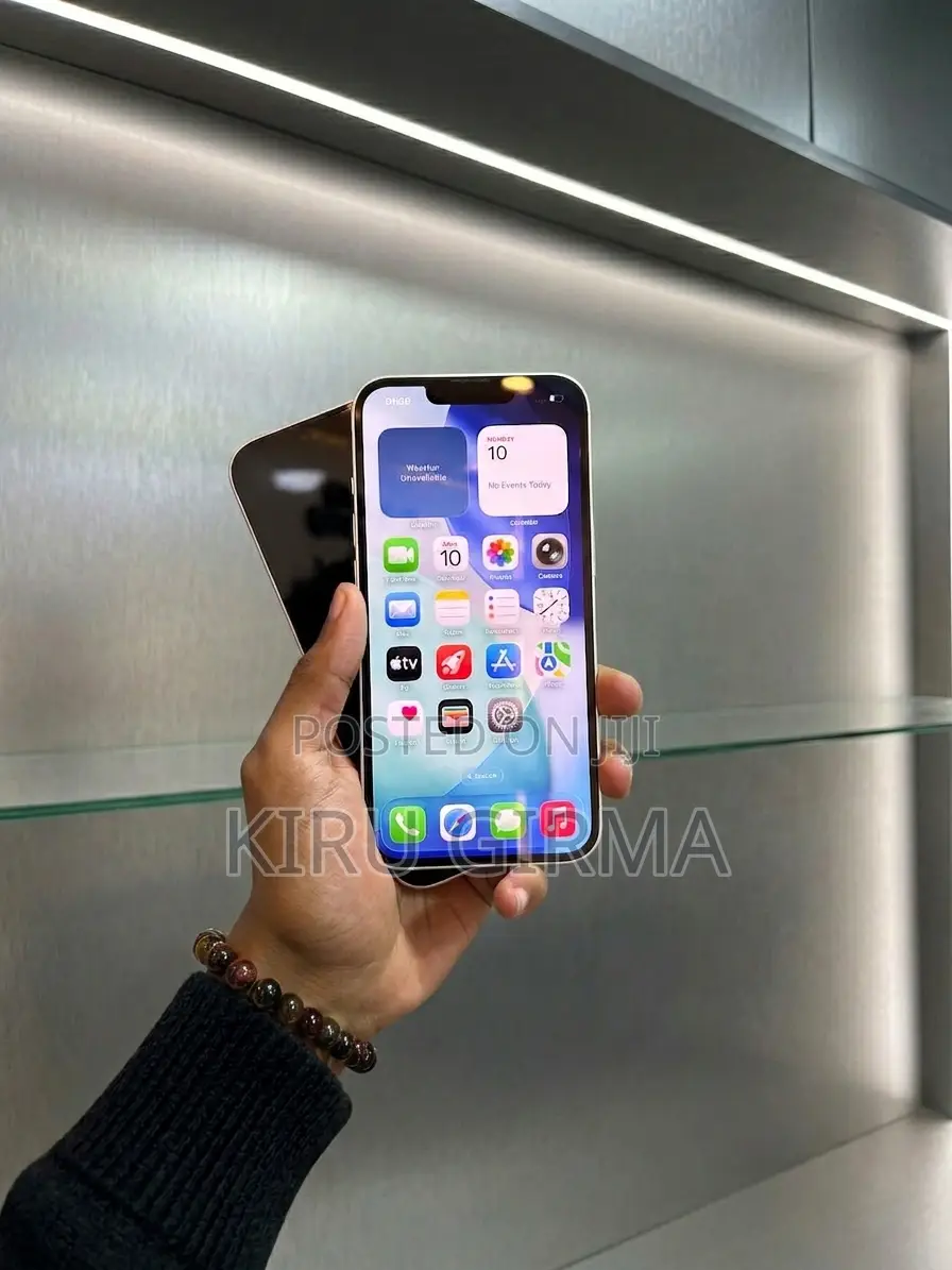 New Apple iPhone 13 128 GB Pink