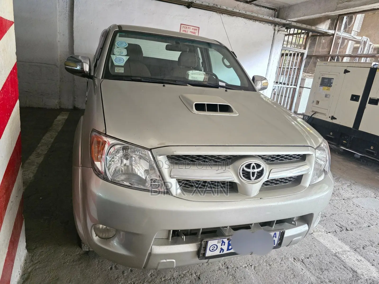 Toyota Hilux 2008 Gold