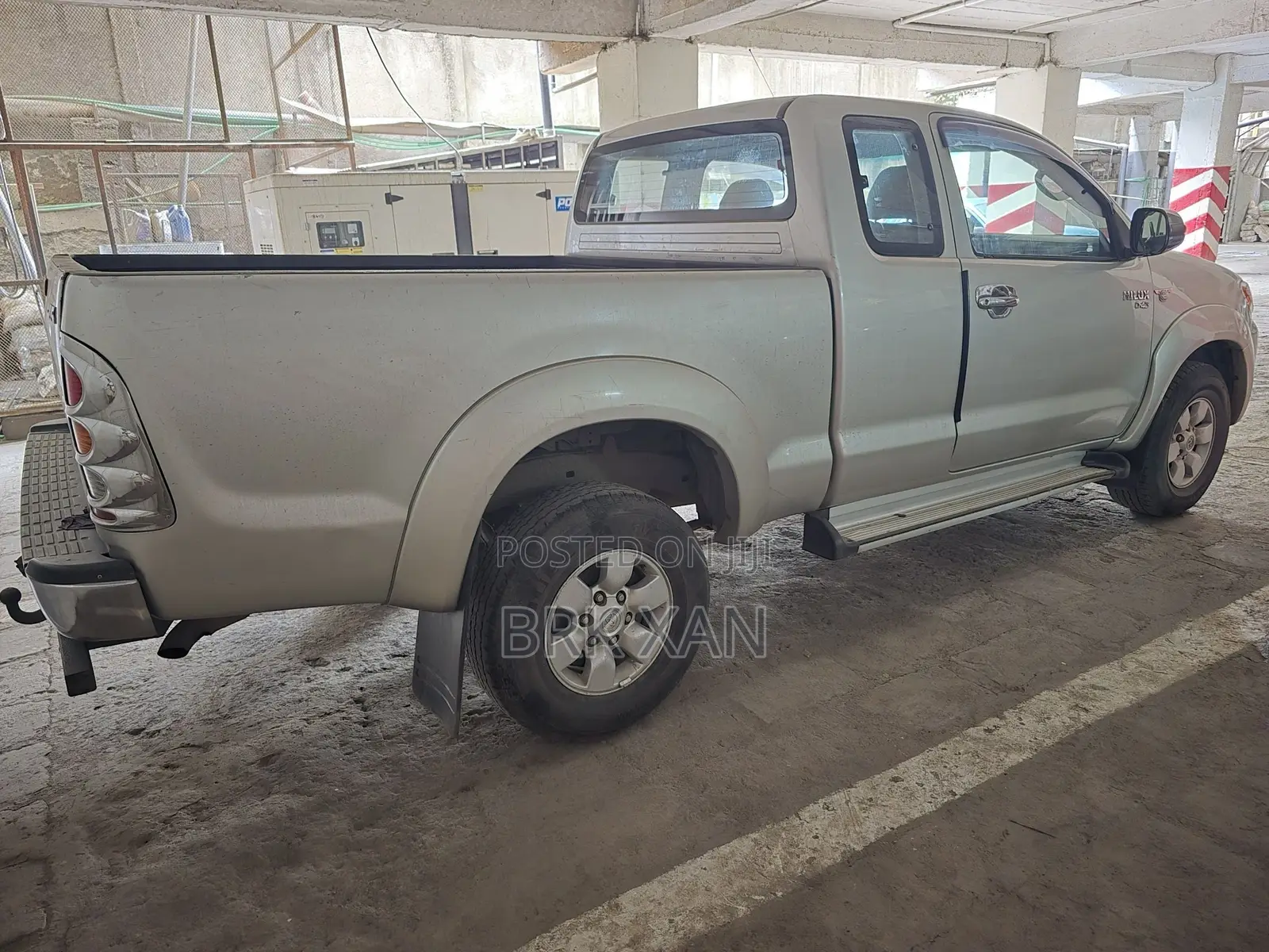 Toyota Hilux 2008 Gold