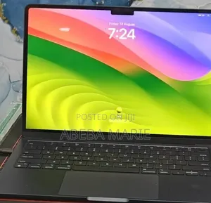 New Laptop Apple MacBook Air 2022 M2 8GB Apple M2 SSD 512GB