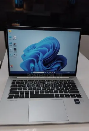 New Laptop HP EliteBook 840 G10 16GB Intel Core i7 SSD 512GB
